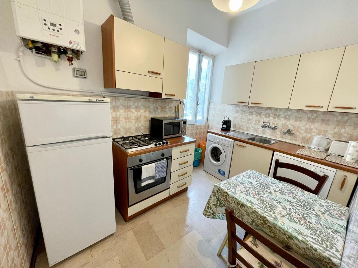 Levanto Rentals Экстерьер фото